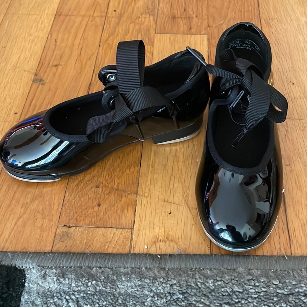 Like New Little Girl Tap Shoes